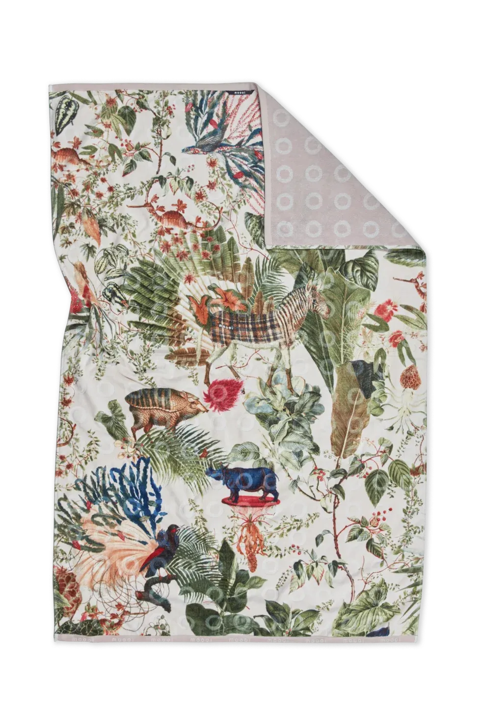 Menagerie of Extinct Animals Towel by Moooi, featuring an intricate jacquard-woven design inspired by extinct creatures, available in Royal Oak, Michigan.