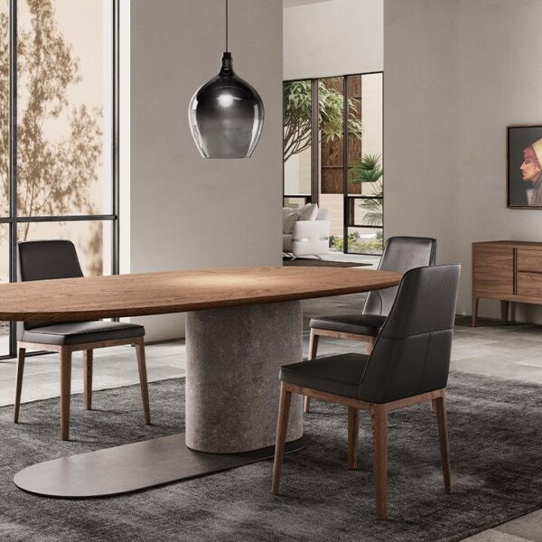 Modern Vesta sofa by Manzoni and Tapinassi for Natuzzi Italia, high-end Italian design for Royal Oak, Michigan.