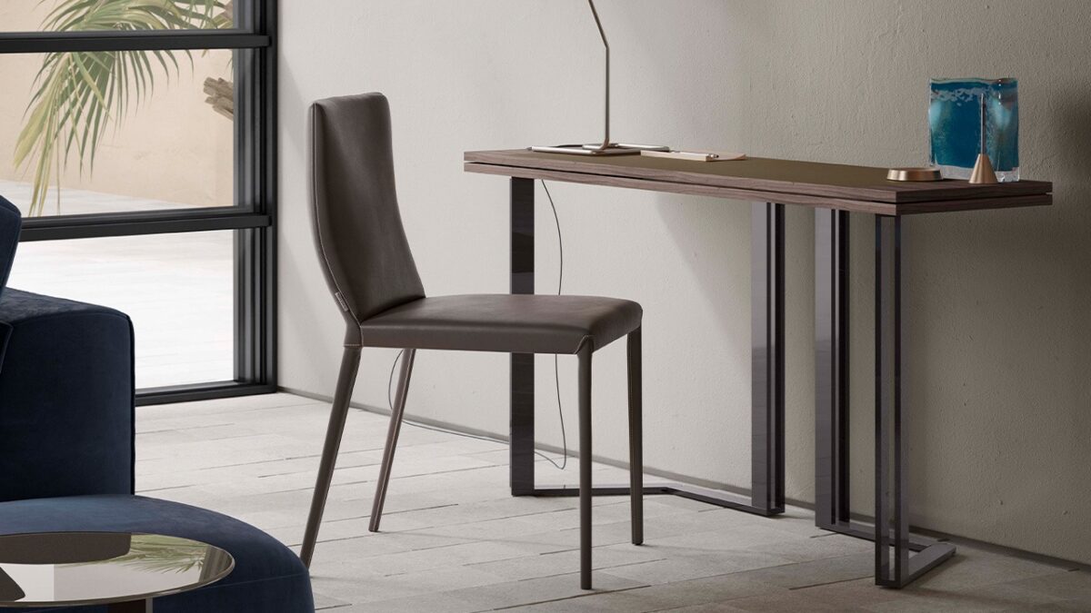 Luxury contemporary Sigma minimalist sectional by Natuzzi, designer elegant living room furniture for Royal Oak, Michigan.