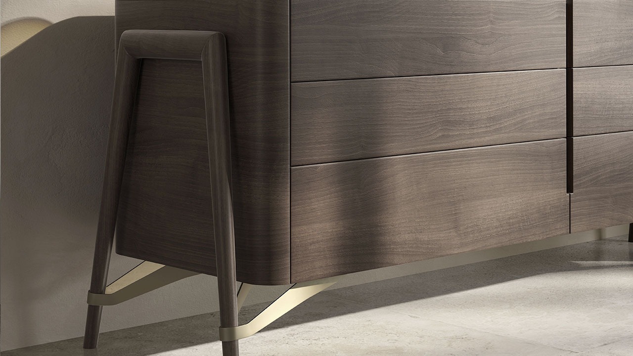 High-end Svevo Dining Collection by Manzoni and Tapinassi for Natuzzi Italia, modern Italian dining furniture for Troy, Michigan.