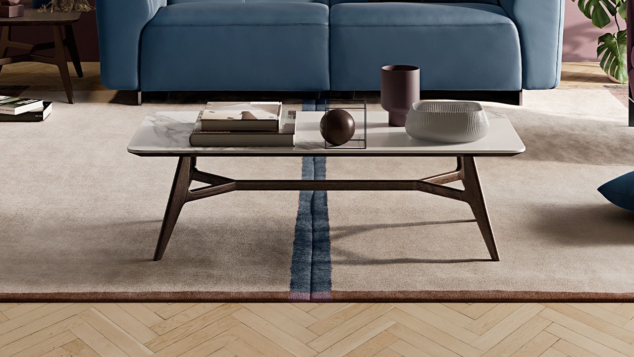 Modern Plettro sofa by Manzoni and Tapinassi for Natuzzi Italia, high-end Italian design for Royal Oak, Michigan.