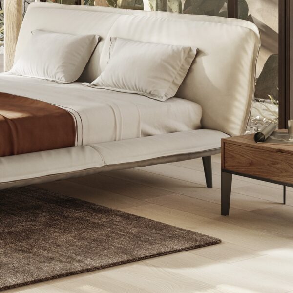Luxury contemporary Campus Bedside Table by Natuzzi Italia, high-end Italian bedroom furniture for Birmingham, Michigan.