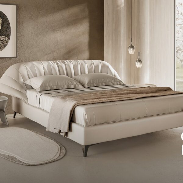 Modern Cala Sofa by Claudio Bellini for Natuzzi Italia, high-end Italian modular seating for Royal Oak, Michigan.