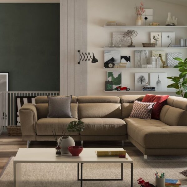 Elevate your space with the inherent charm of Natuzzi's collections. High-end, contemporary Italian furniture, perfect for sophisticated Birmingham interiors.
