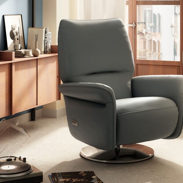 Natuzzi's "Angelica" is a luxurious power recliner armchair with a minimal design and ergonomic comfort. Italian elegance for Royal Oak homes.