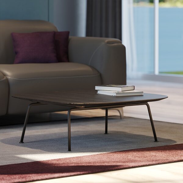 Modern Low sofa by Manzoni and Tapinassi for Natuzzi Italia, high-end Italian design for Royal Oak, Michigan.