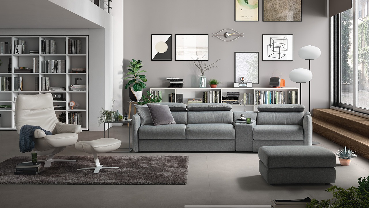 Natuzzi's "Wonder" coffee table features a contemporary design in glass and metal. This Italian luxury piece adds modern elegance to Royal Oak living spaces.