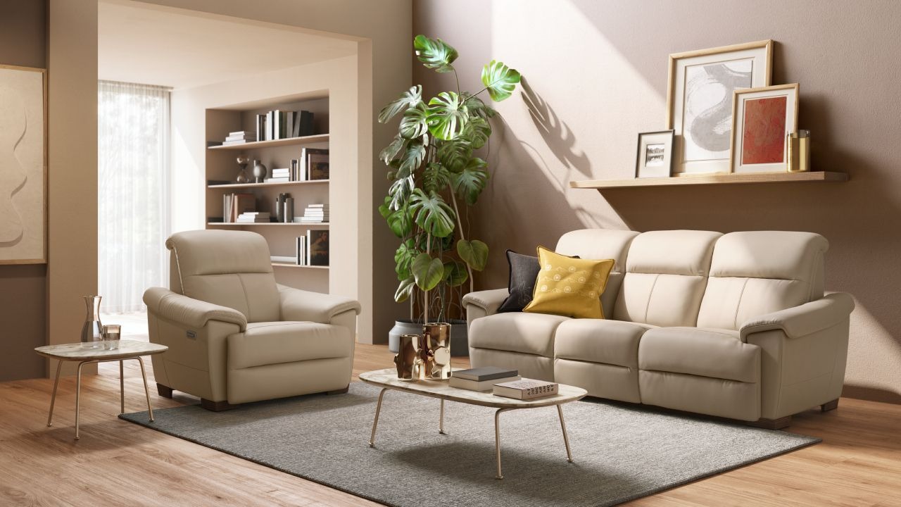 Luxury contemporary Potenza sectional by Natuzzi, designer seating for Royal Oak, Michigan.