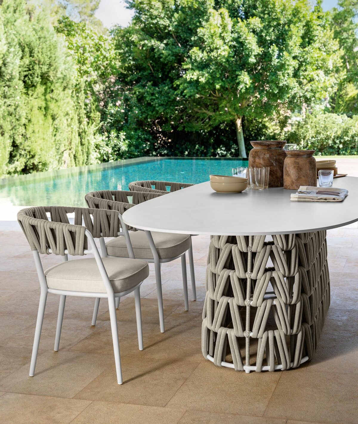 Modern Swipe Dining Chair by Talentispa Italian design in Royal Oak Michigan showroom