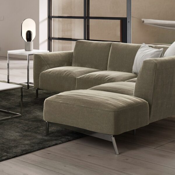 Experience Natuzzi's superior "Performance" fabrics and "Protecta" leathers. High-end Italian furniture with advanced treatments for ultimate durability in Birmingham.