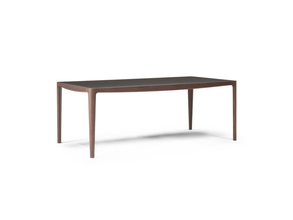 Luxury contemporary New Saturno dining table by Mauro Lipparini for Natuzzi Italia, high-end Italian design for Birmingham, Michigan.