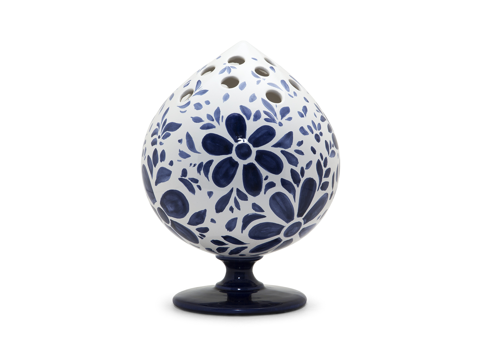 Modern Pumo Delft Decorative Object by Natuzzi Italia, high-end Italian ceramic good luck charm for Royal Oak, Michigan.