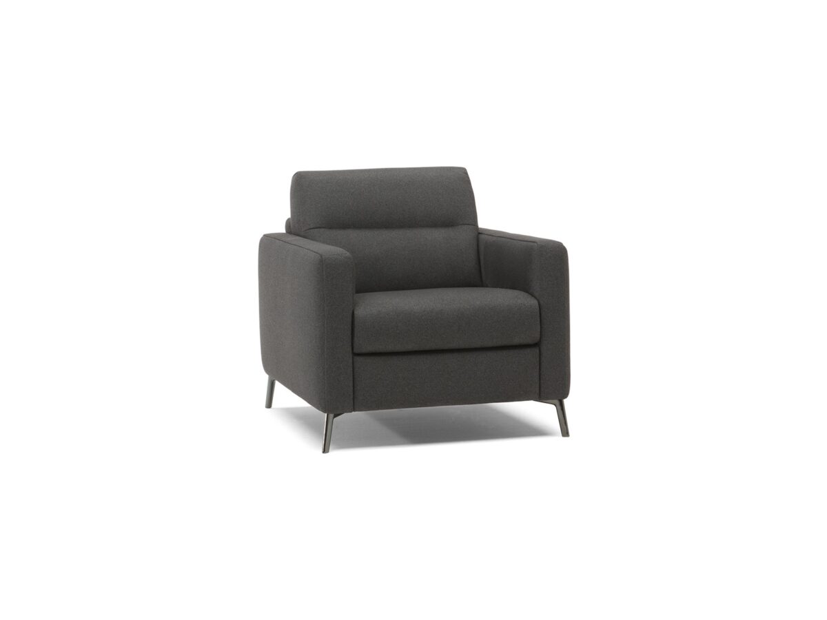 Elevate your space with the inherent charm of Natuzzi's collections. High-end, contemporary Italian furniture, perfect for sophisticated Birmingham interiors.