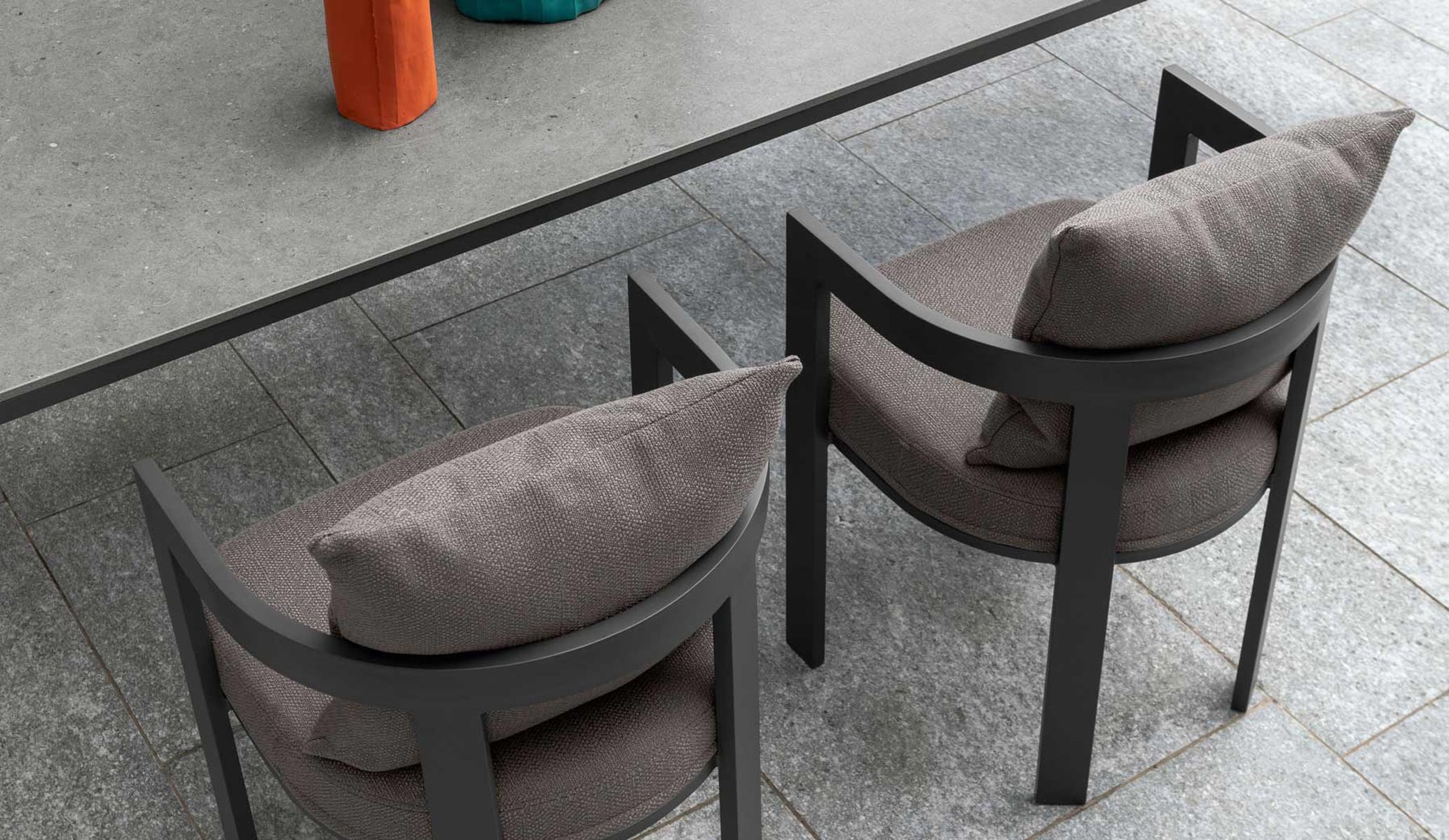 Argo Alu Dining Armchair by Talenti – modern outdoor chair with powder-coated aluminum frame and elegant design