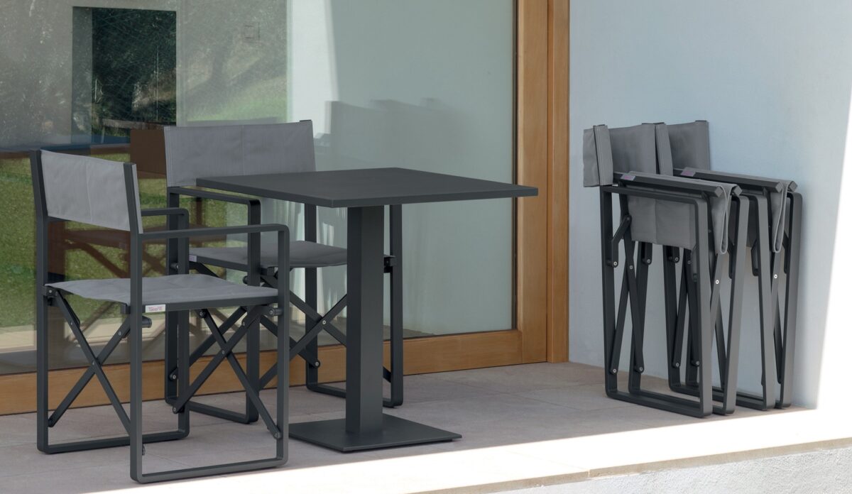 Chic Director Chair by Talenti – stylish outdoor folding chair with sleek aluminum frame and fabric seat