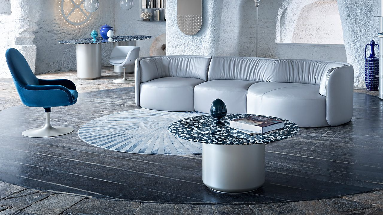 Modern Deep sofa by Natuzzi, high-end Italian design for Troy, Michigan.