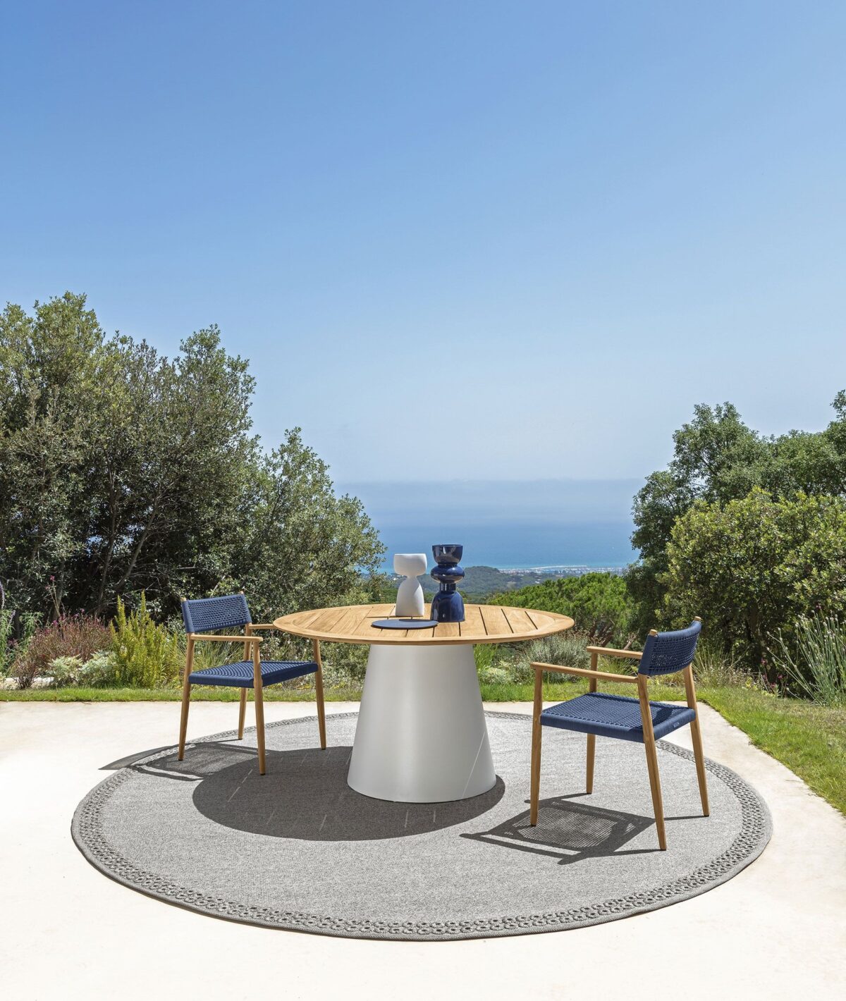 Luxury Dolcevita D90 Round Table by Talenti crafted for intimate alfresco dining in stylish outdoor spaces