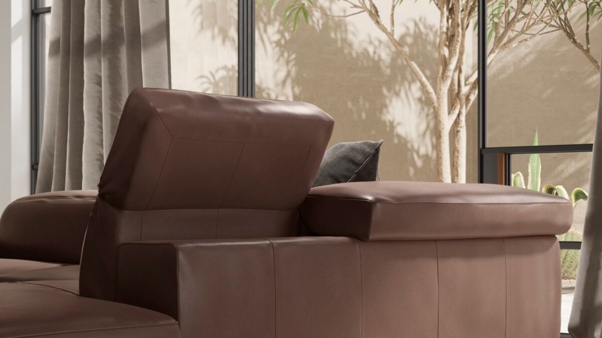 Discover the Natuzzi Bourgeois sofa, a modular design with a classic yet contemporary flair. This high-end Italian sofa offers luxury for Royal Oak homes.