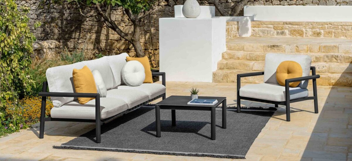 Modern Lake 3‑Seater Sofa by Talentispa Italian design in Royal Oak Michigan showroom