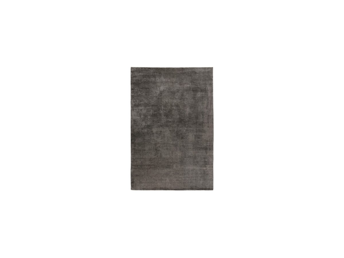 Luxury contemporary Seti Bed by Natuzzi Italia, high-end Italian bedroom furniture for Birmingham, Michigan.