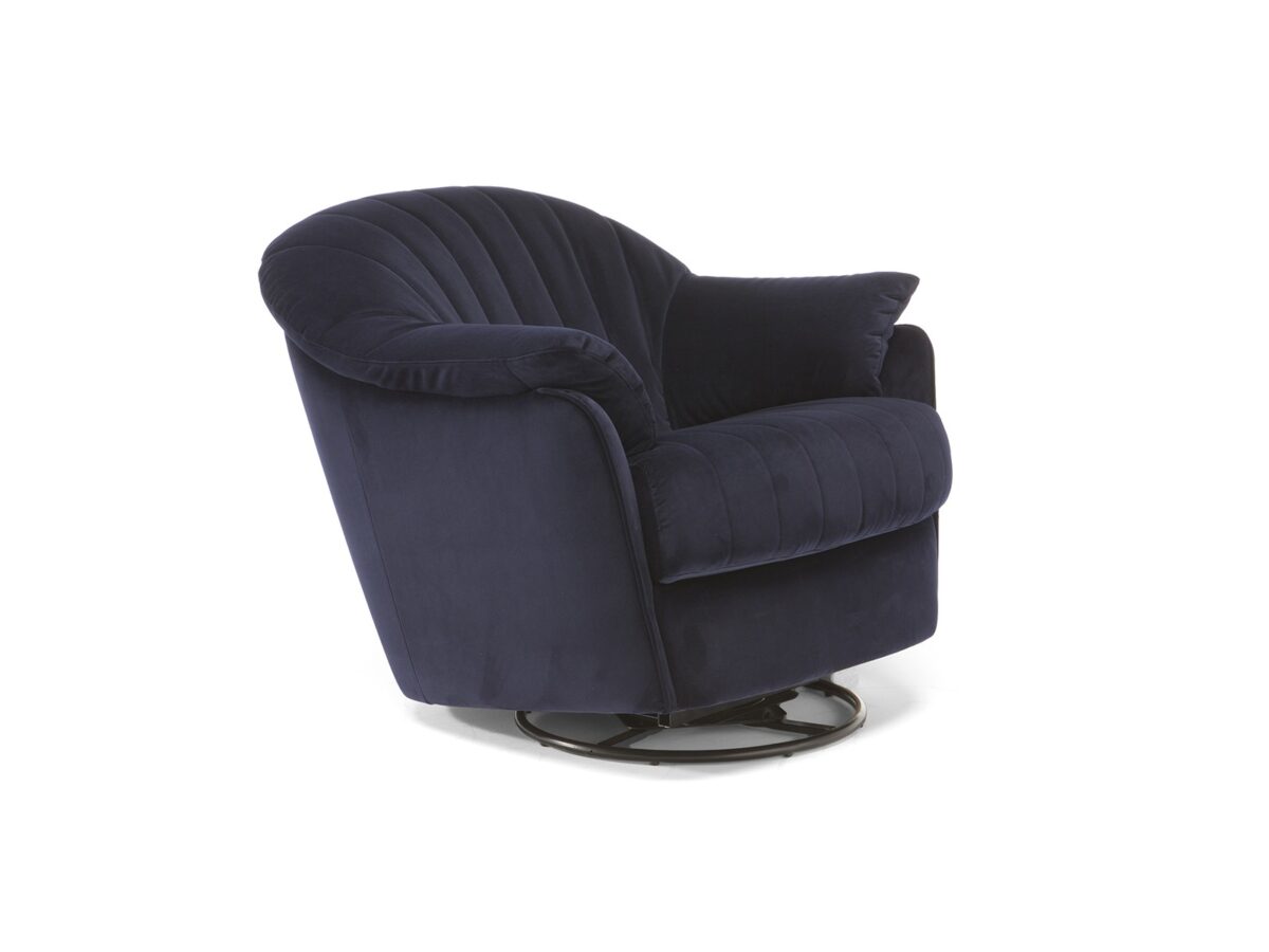 Luxury contemporary Gratitudine C163 armchair by Natuzzi Editions, high-end Italian design for Troy, Michigan.