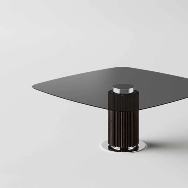 Hybrid dining table by Tonelli Design with extra-clear glass top and central base made of Siberian Ash wood strips, featuring polished chrome upper metal part and bottom plate, displayed in Royal Oak, Michigan.