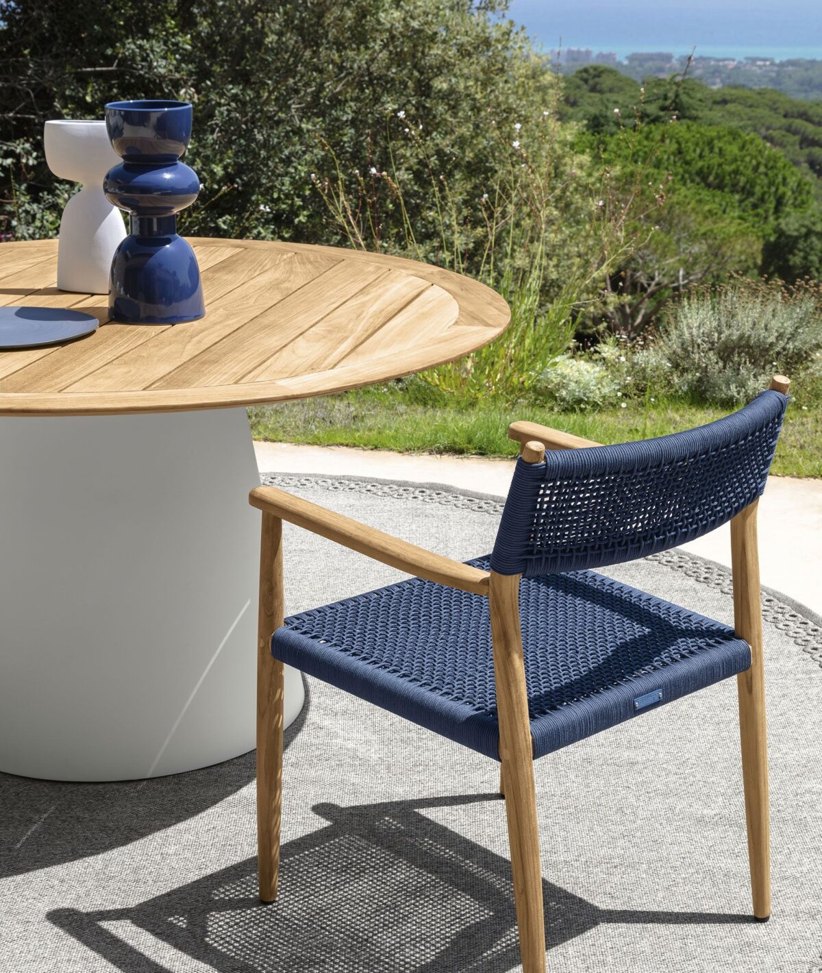 Talenti Dolcevita Dining Table D90 featuring sleek aluminum frame and weather-resistant top for Royal Oak, Michigan balconies