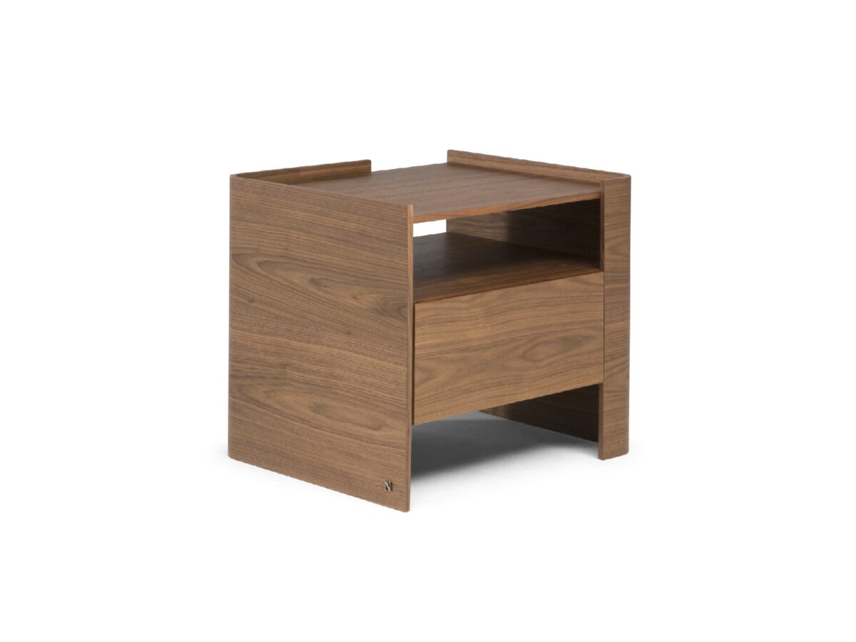 High-end Fenice Table by Mauro Lipparini for Natuzzi Italia, modern Italian dining furniture for Troy, Michigan.