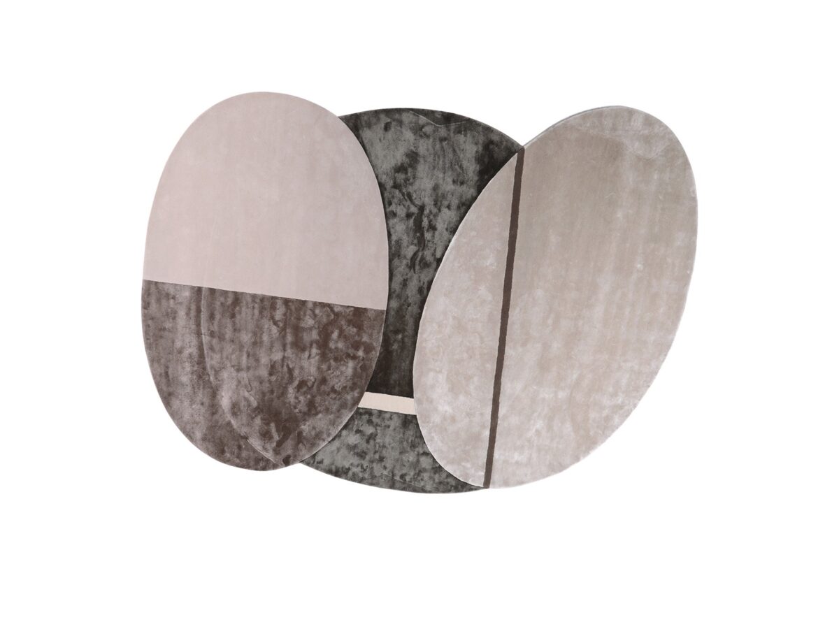 Modern Globes Vases by Studio Theorema for Natuzzi Italia, high-end Italian decorative accessories for Royal Oak, Michigan.