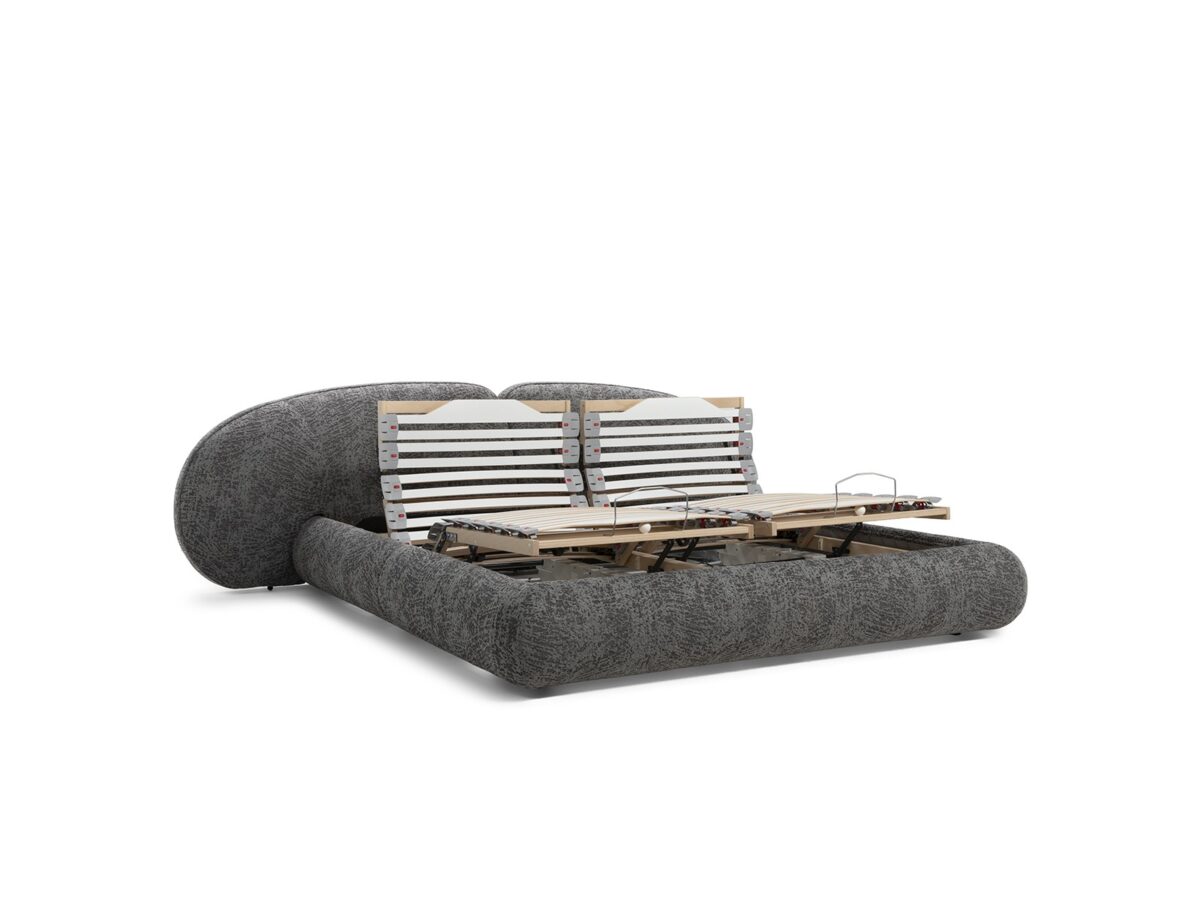 Modern Italian Memoria sophisticated fabric bed by Natuzzi, high-end luxury inviting bedroom piece for Birmingham, Michigan.
