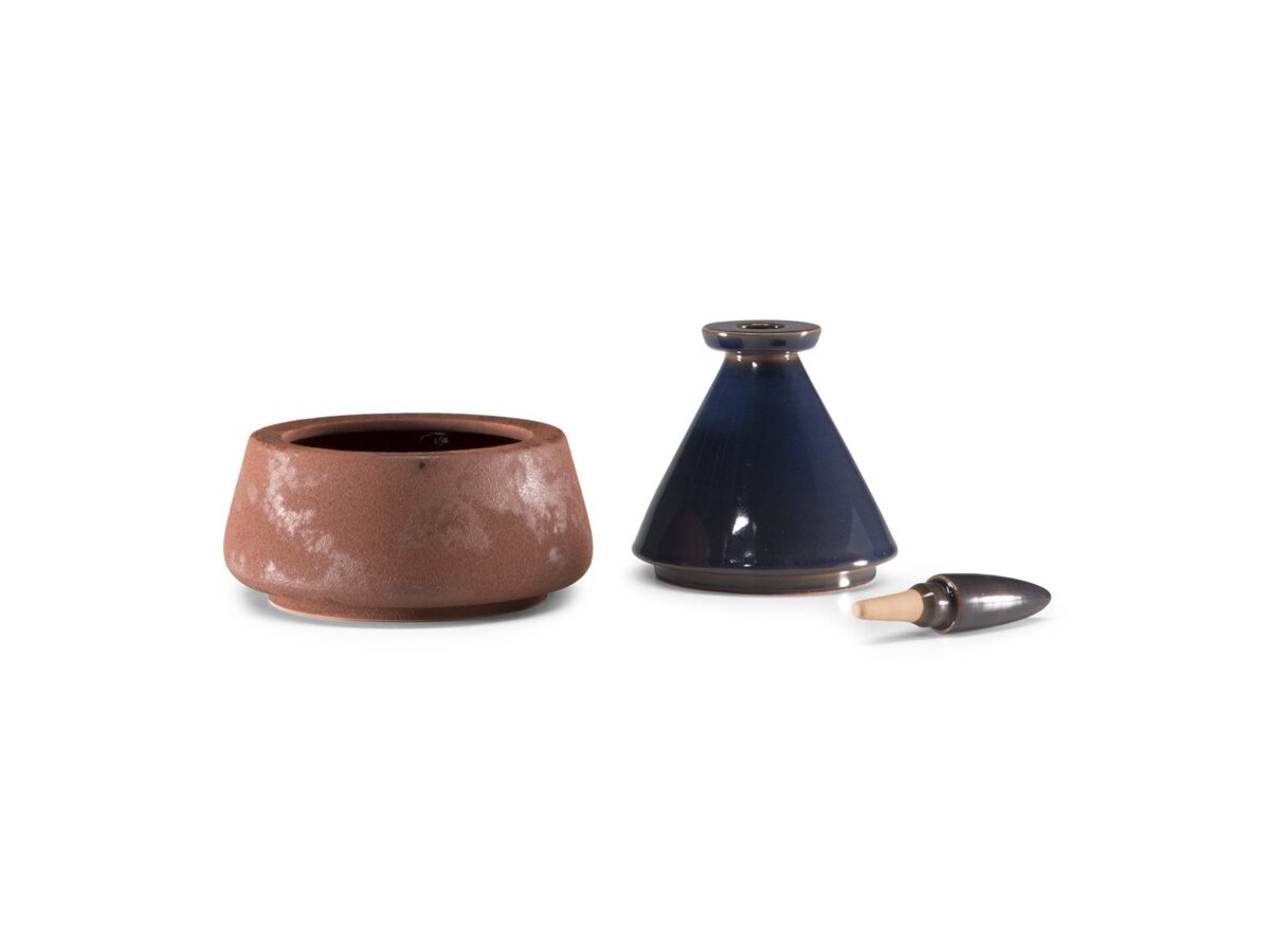 Modern Trullini Scents Home Fragrance by Natuzzi Italia, high-end Italian aromatic decor for Royal Oak, Michigan.