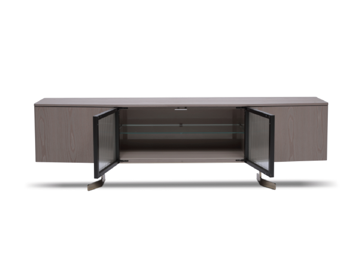 Modern Campus W011 sofa by Mauro Lipparini for Natuzzi Italia, high-end Italian design for Royal Oak, Michigan.