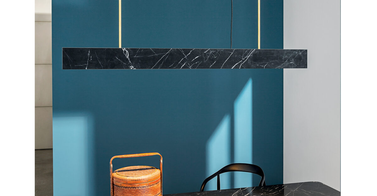 “Traled lamp by Sovet – modern Italian LED table lamp with minimalist design and refined geometry”
