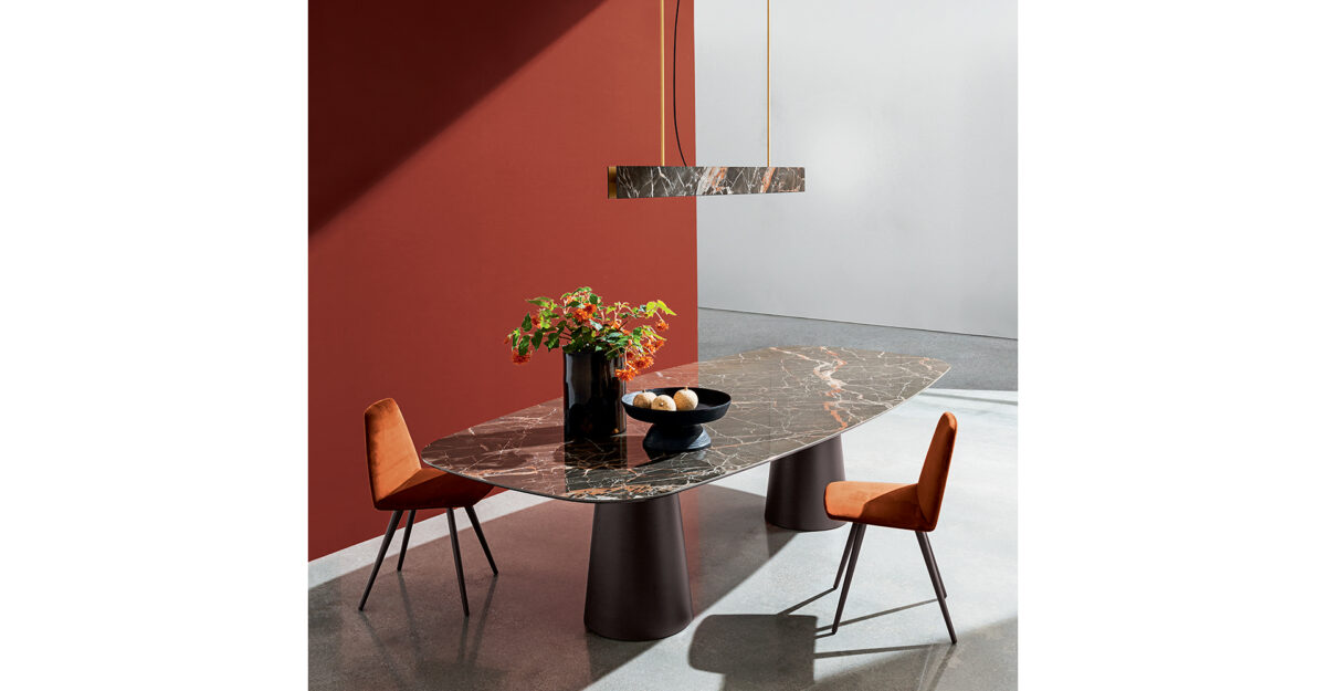 “Sovet Traled lamp – modern table lighting solution with minimalist style and high-end Italian craftsmanship”