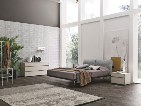 Tomasella Piuma bed – refined Italian craftsmanship with subtle curves and minimalist aesthetics