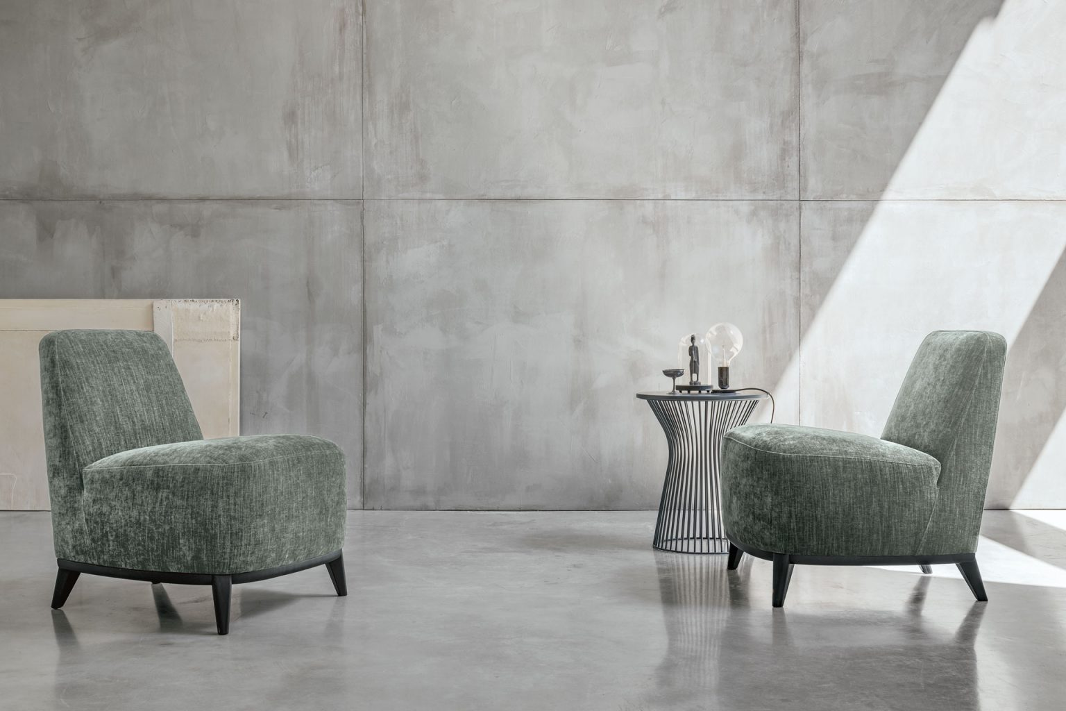 “Loft by Tomasella – modern Italian wall system with industrial-inspired design and versatile open shelving”