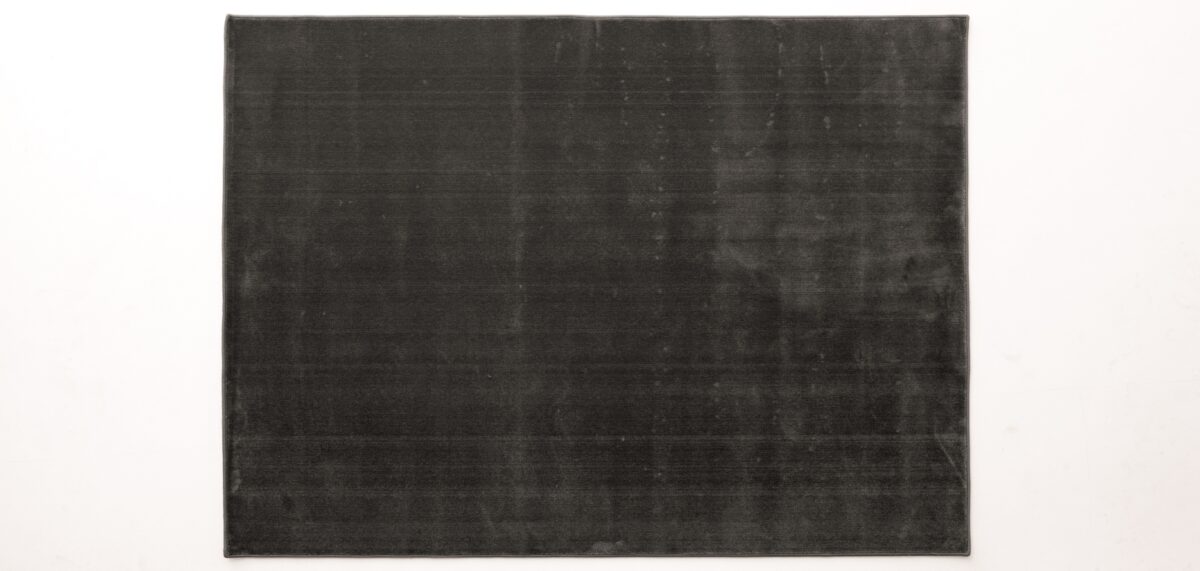 “MELLOW rug by Ditre Italia – contemporary Italian area rug with soft texture and serene tonal gradients”
