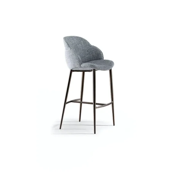 "My Way too chair with integrated swivel base, ideal for meeting rooms or stylish home offices."
