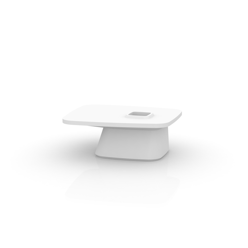 NOMA Coffee Table by Vondom – contemporary outdoor table with smooth, organic shapes and modern design
