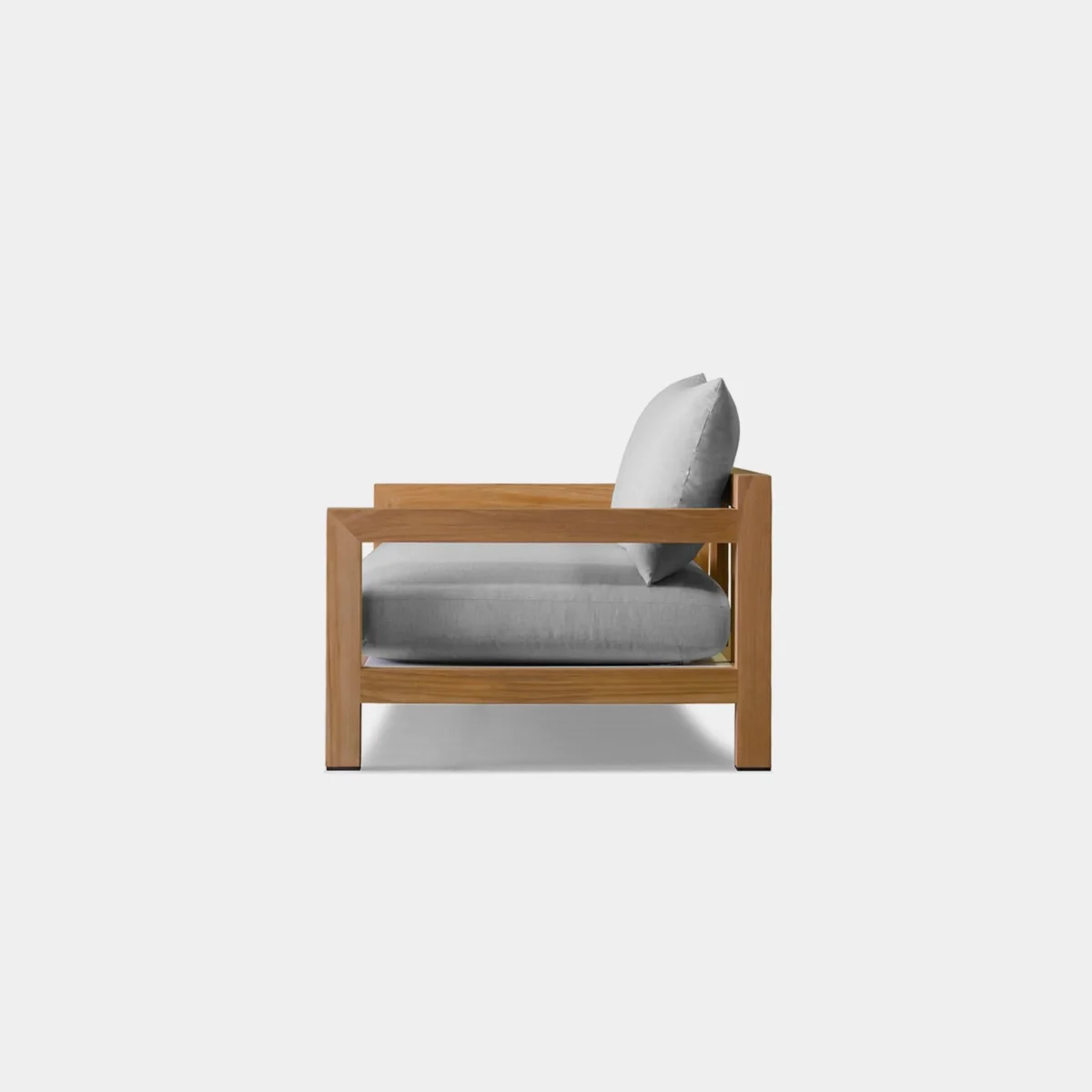 “Modern coastal sofa – Harbour Pacific 3 Seater in solid teak with fade-resistant outdoor upholstery”