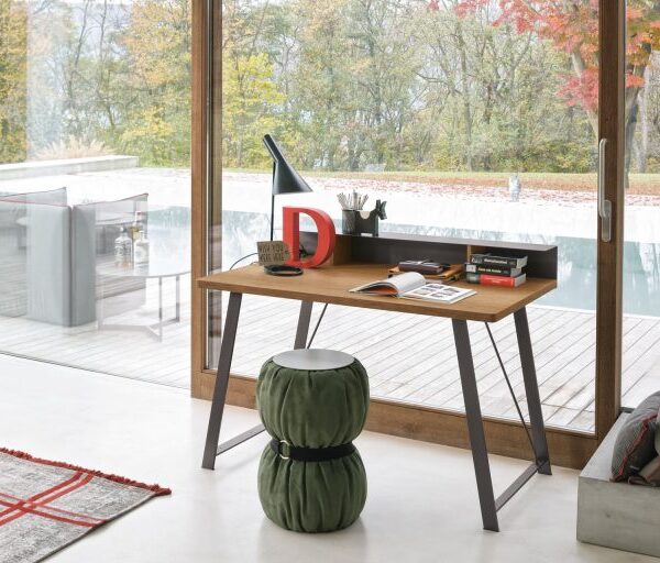 “Atlante desk by Tomasella – modern Italian writing desk with clean lines and minimalist contemporary design”
