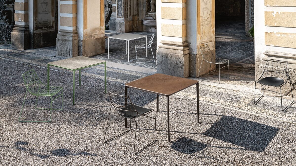 Slim coffee table by Sovet – minimalist Italian design with lightweight frame and clean geometry