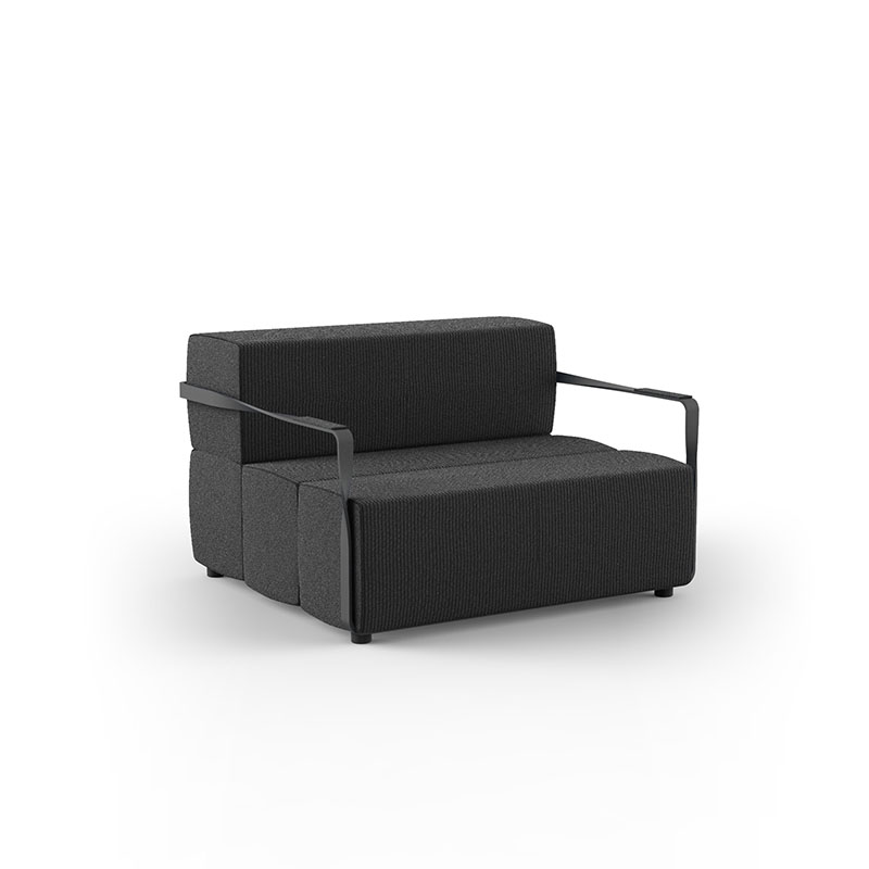"Contemporary TABLET collection lounge chair by Vondom blending comfort and modern aesthetics."
