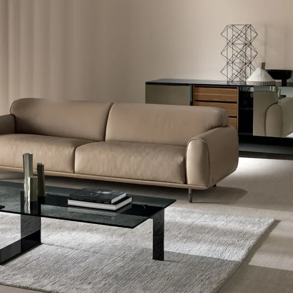 Low Table Plinsky by Tonelli Design, modern Italian design, Troy Michigan.