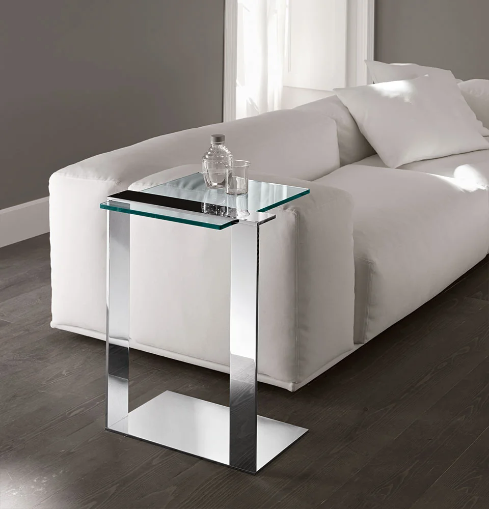 Side Table Joliet by Tonelli Design, sleek modern glass design, Troy Michigan.