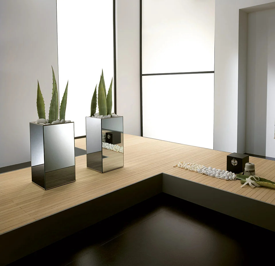 Modern Italian mirrored glass planter Lingo by Tonelli Design, featuring a wooden core with smoked mirror panels and stainless steel frame, available in Royal Oak, Michigan.