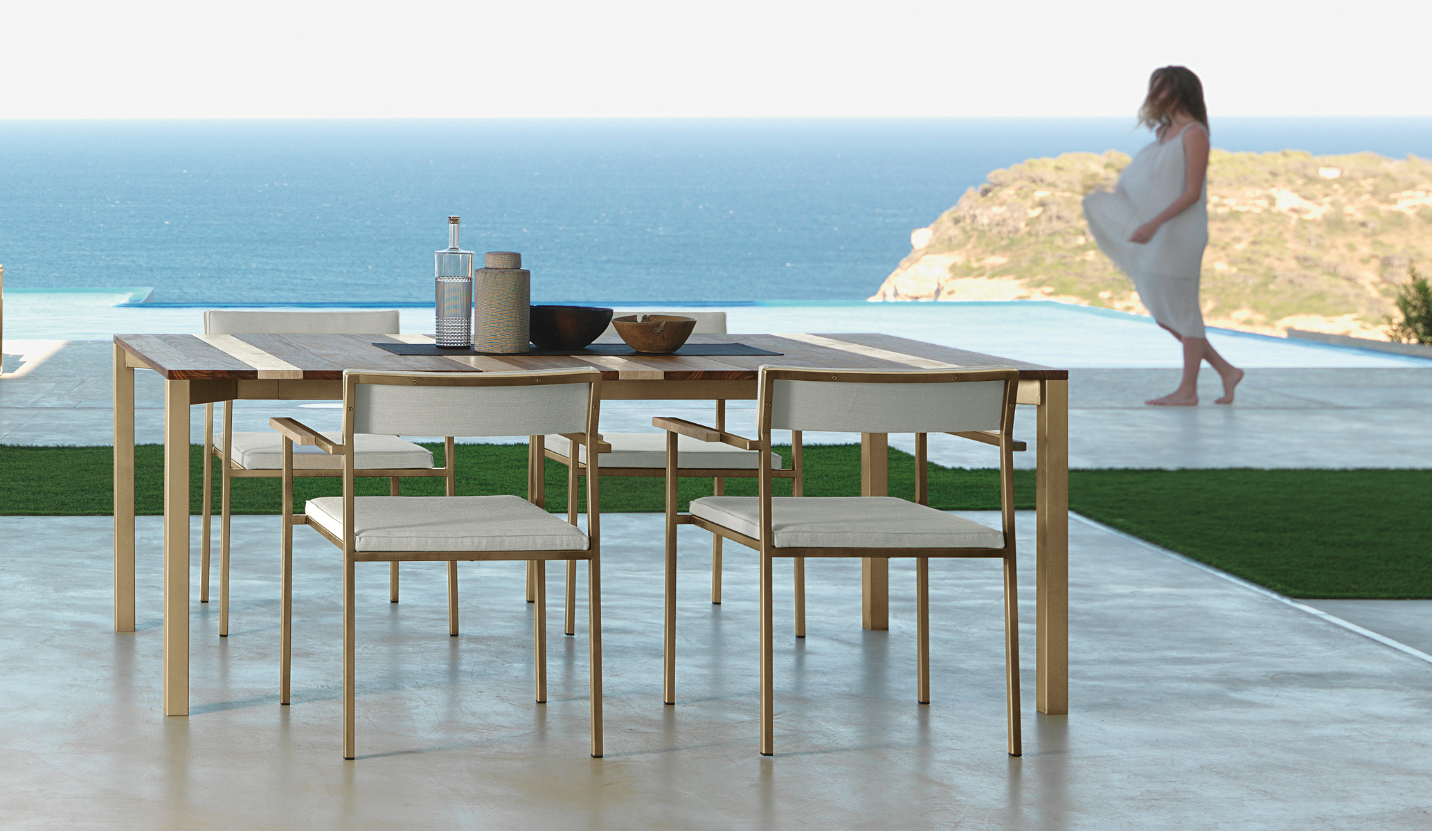 Casilda Dining Table 200×100 by Talenti – spacious rectangular outdoor table with modern minimalist design