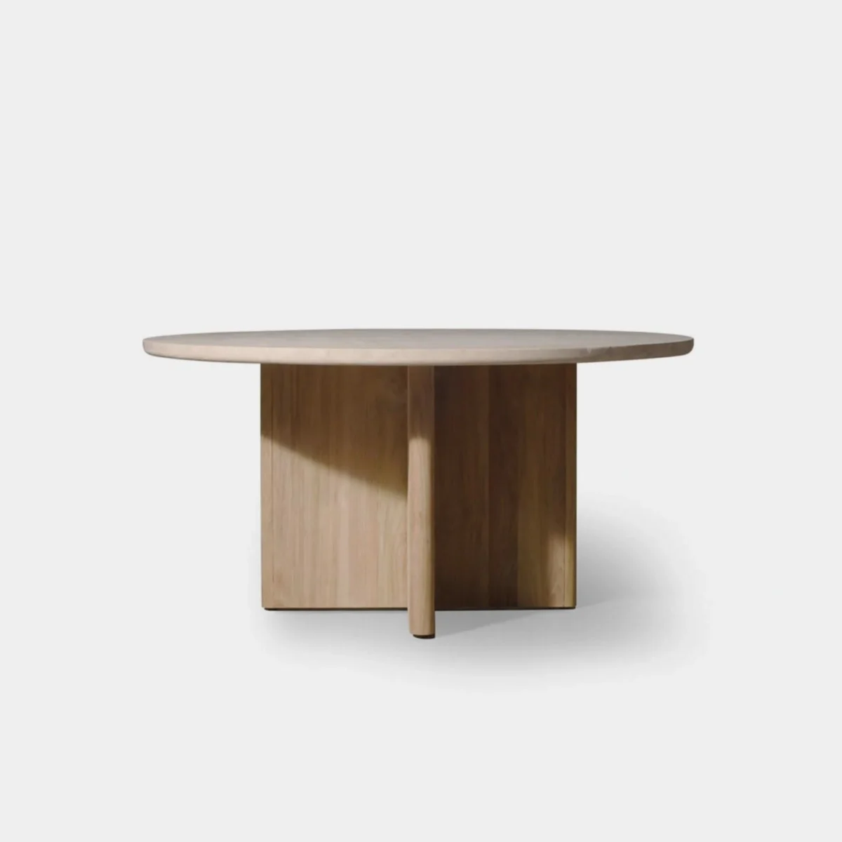 “Top-down view of Victoria 1500 round teak table – smooth radial wood grain and generous surface”