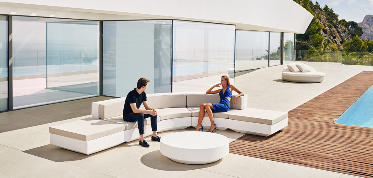 MODULAR SAILING SOFA by Vondom in Royal Oak Michigan.