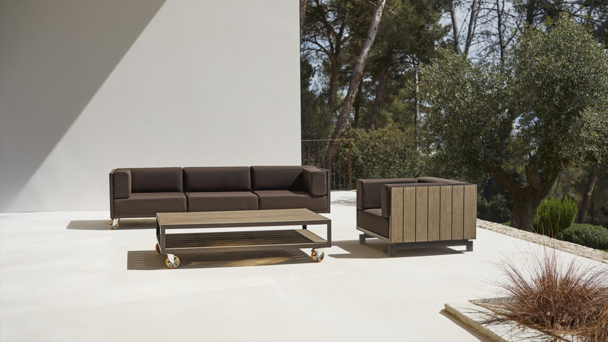 High-end Vineyard Large Coffee Table Legs by Ramón Esteve for Vondom, modern Spanish outdoor furniture component for Troy, Michigan.